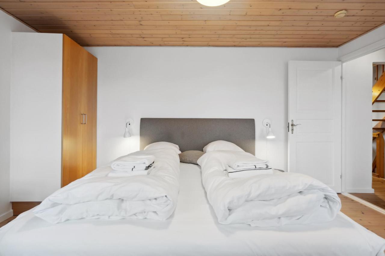 Harbour House *